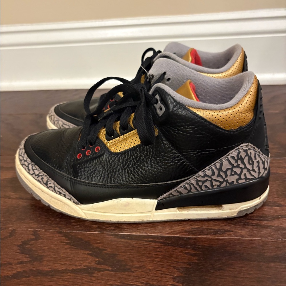 Nike Air Jordan 3 Retro Black - Cement Gold (women’s) Size 9 *NO BOX*